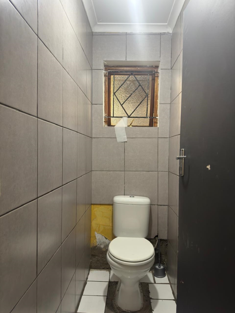 3 Bedroom Property for Sale in Park Village Western Cape